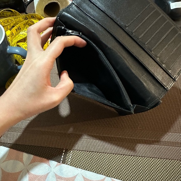 Authentic Vintage Black Chanel Long Wallet - Picture 8 of 16